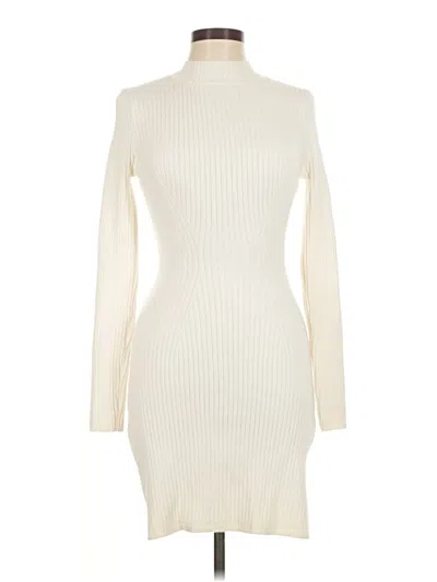 Pre-owned Hollister Casual Dress In Ivory