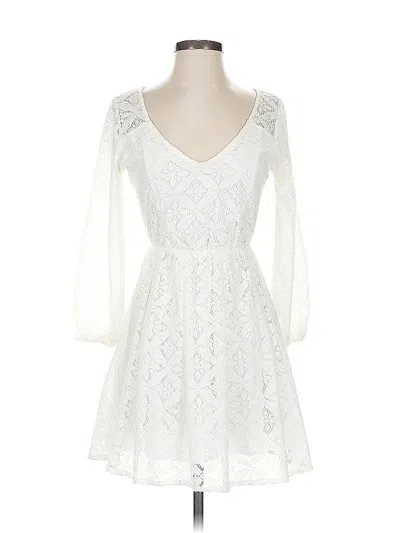 Pre-owned Hollister Casual Dress In White