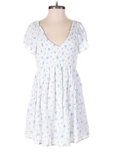 Pre-owned Hollister Casual Dress In White