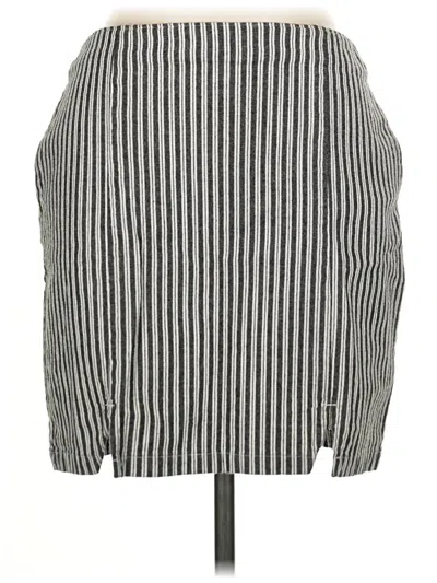 Pre-owned Hollister Casual Skirt In Gray