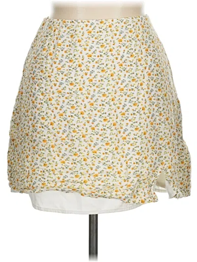 Pre-owned Hollister Casual Skirt In Yellow