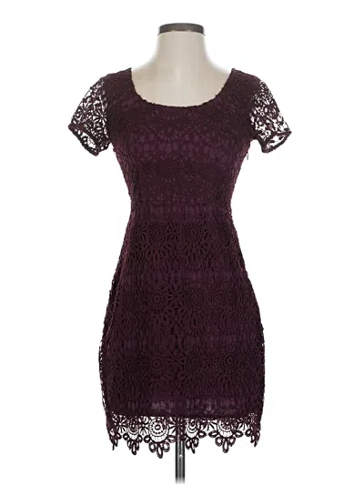 Pre-owned Hollister Cocktail Dress In Burgundy