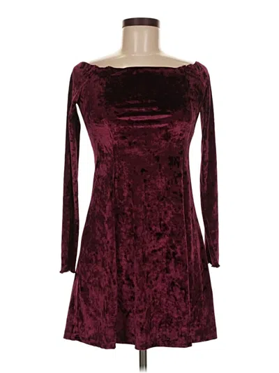 Pre-owned Hollister Cocktail Dress In Burgundy