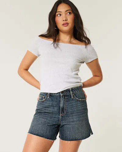 Hollister Curvy High-rise Dark Wash Relaxed Denim Shorts 5"