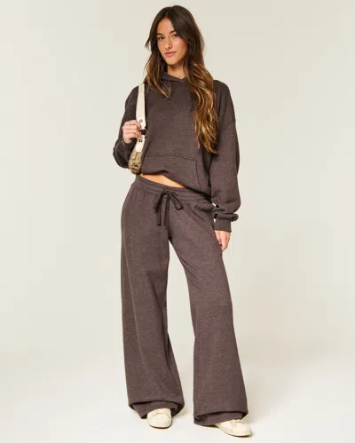 Hollister Feel Good Low-rise Baggy Sweatpants In Heather Brown