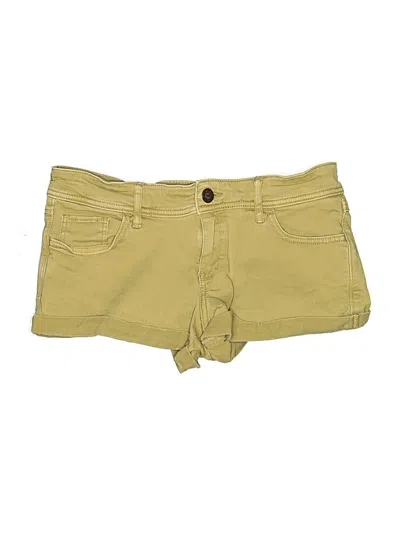 Pre-owned Hollister Khaki Shorts In Yellow