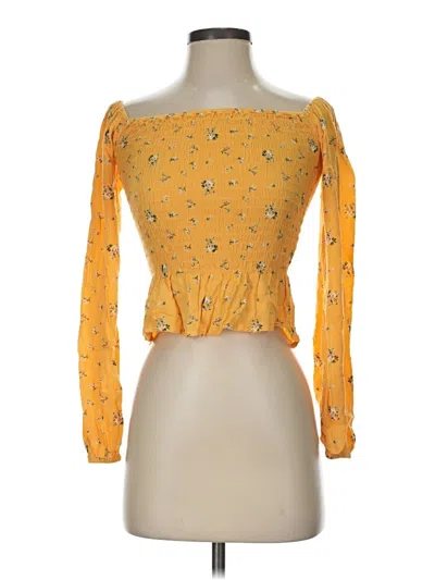 Pre-owned Hollister Long Sleeve Blouse In Yellow