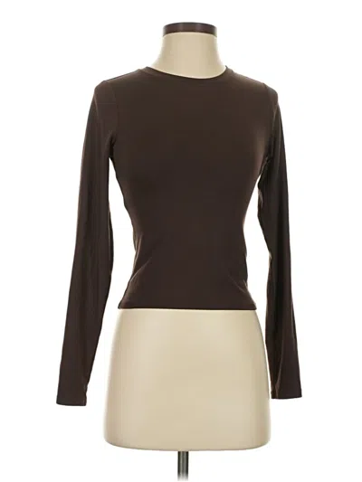Pre-owned Hollister Long Sleeve T-shirt In Brown