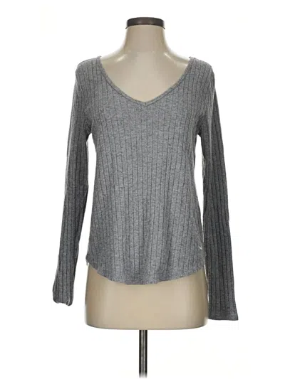 Pre-owned Hollister Long Sleeve T-shirt In Gray