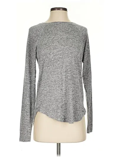 Pre-owned Hollister Long Sleeve T-shirt In Gray