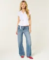 Hollister Low-rise Medium Wash Baggy Jeans