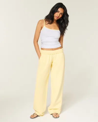 Hollister Low-rise Baggy Sweatpants In Yellow