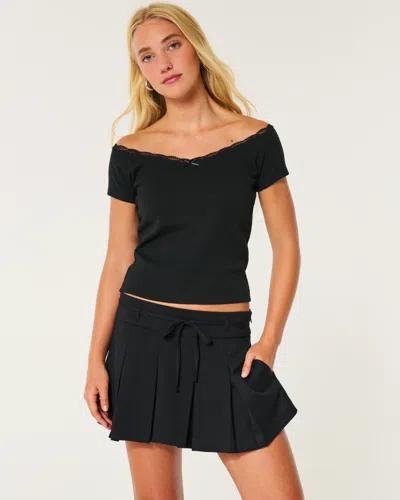 Hollister Mid-rise Pleated Mini Skort