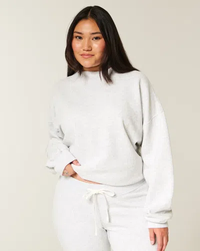 Hollister Oversized Mock-neck Sweatshirt
