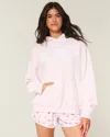 Hollister Oversized Senior Graphic Hoodie In Pink