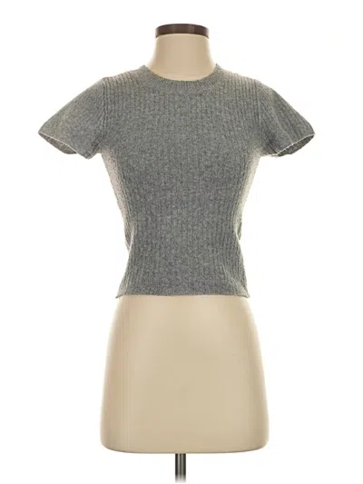 Pre-owned Hollister Pullover Sweater In Gray