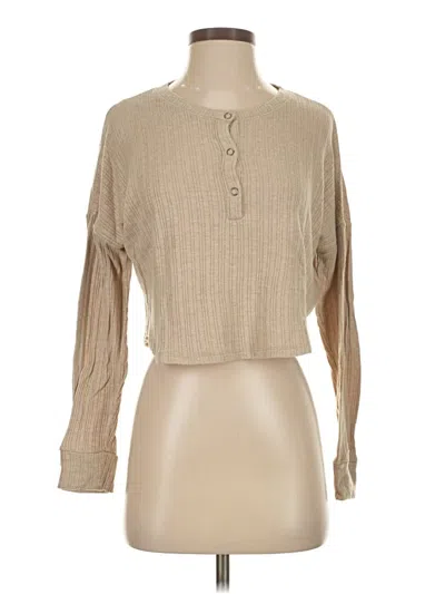 Pre-owned Hollister Pullover Sweater In Tan