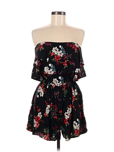 Pre-owned Hollister Romper In Black