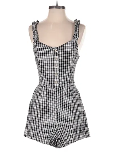 Pre-owned Hollister Romper In Gray