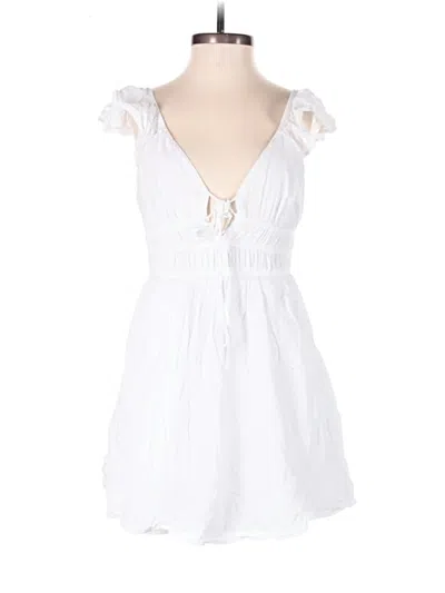 Pre-owned Hollister Romper In White
