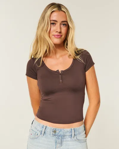 Hollister Seamless Fabric Snap Henley In Brown