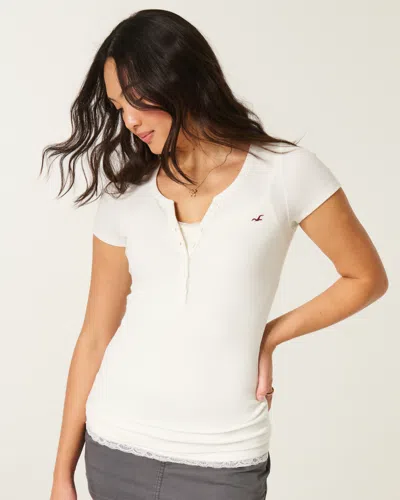 Hollister Short-sleeve Icon Henley In White