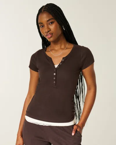 Hollister Short-sleeve Y2k Henley In Brown