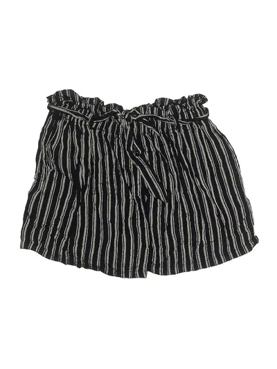 Pre-owned Hollister Shorts In Black