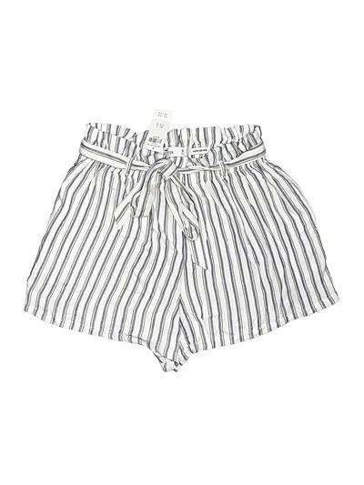 Pre-owned Hollister Shorts In Gray