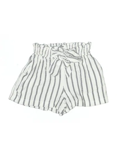 Pre-owned Hollister Shorts In White