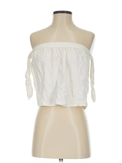 Pre-owned Hollister Sleeveless Blouse In Ivory