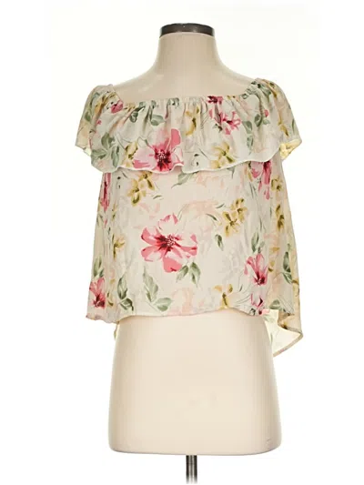 Pre-owned Hollister Sleeveless Blouse In Ivory