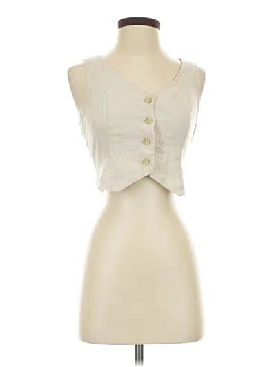 Pre-owned Hollister Sleeveless Blouse In Ivory