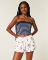 Hollister Snoopy Graphic Boxer Shorts In White