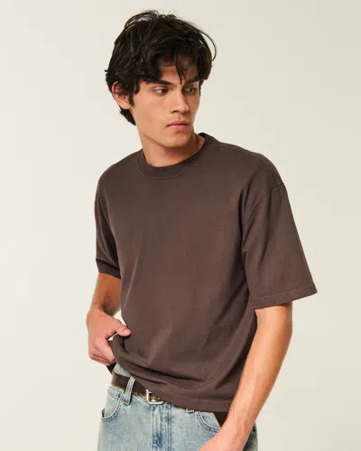 Hollister Super Boxy Cropped Crew T-shirt In Dark Brown