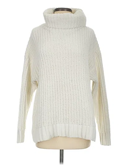 Pre-owned Hollister Turtleneck Sweater In Ivory