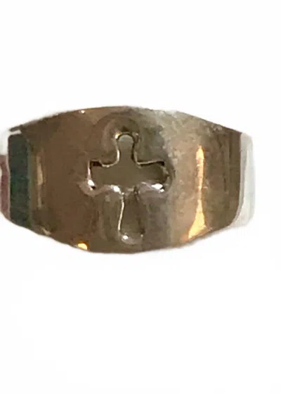 Holly Lane Jewelry Women's Cross Cut-out Ring In Silver