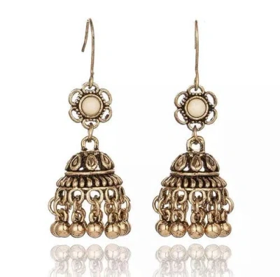Hollywood Sensation Boho Chandler Earrings In Gold