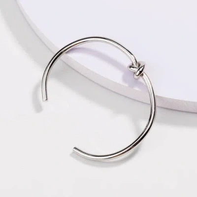 Hollywood Sensation Love Knot Bracelet -gold Knot Bracelet In Silver
