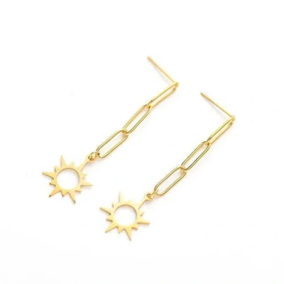 Hollywood Sensation Star Dangle Earrings In Gold