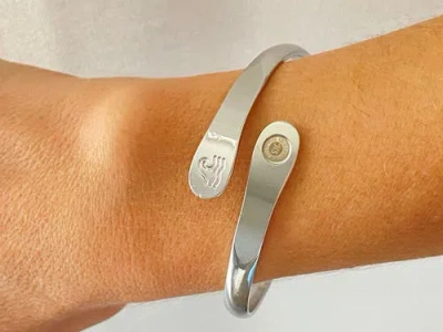 Hollywood Sensation Wave Bracelet In Silver
