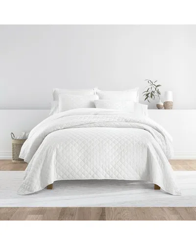 Home Collection All Season Diamond Stitch Quilt Set In White