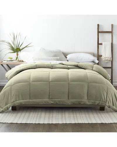 Home Collection All Season Premium Down Alternative Comforter In Green