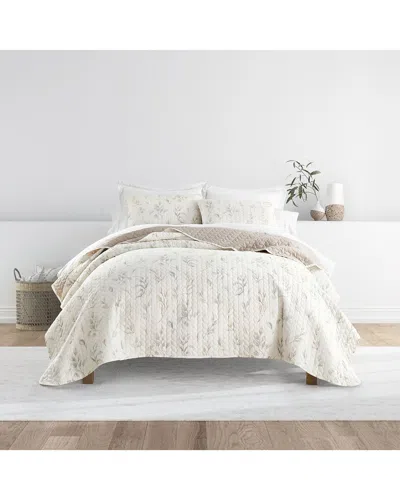 Home Collection All Season Watercolor Leaves/stripe Reversible Quilt Set In Neutral