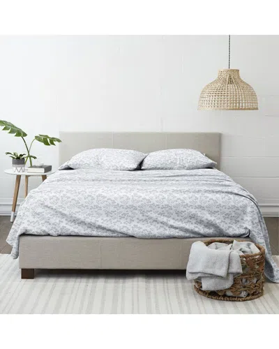 Home Collection Ultra Soft Chantilly Lace 4pc Sheet Set In White