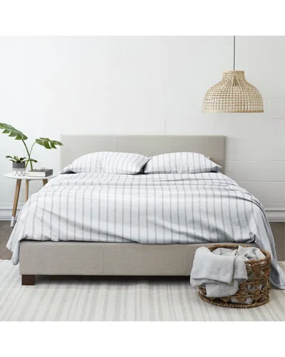 Home Collection Ultra Soft Distressed Line Light Grey 4pc Sheet Set In White