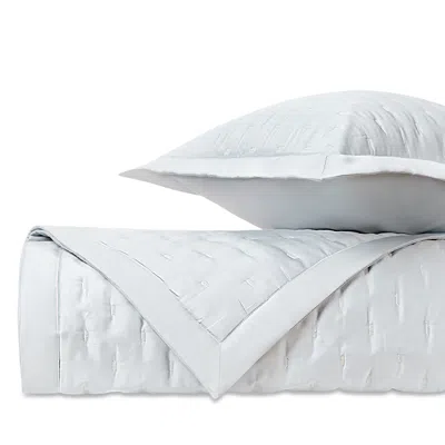 Home Treasures Fil Coupe Quilted Coverlet, Queen In White