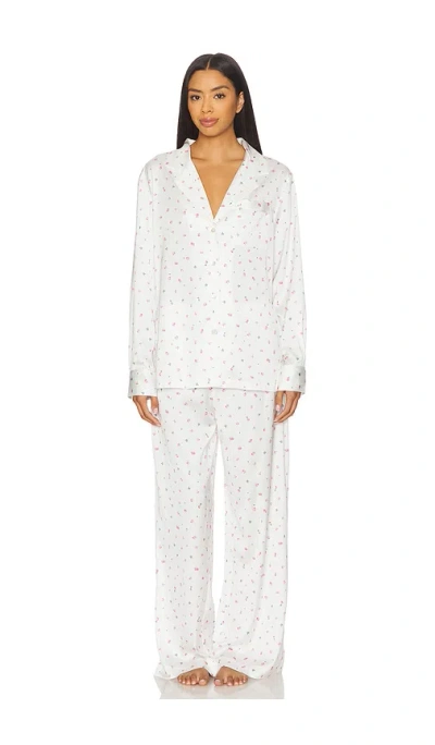 Homebodii Rosie Lounge Set In White