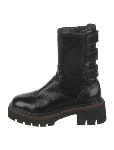 Pre-owned Homers Leather Boots In Black