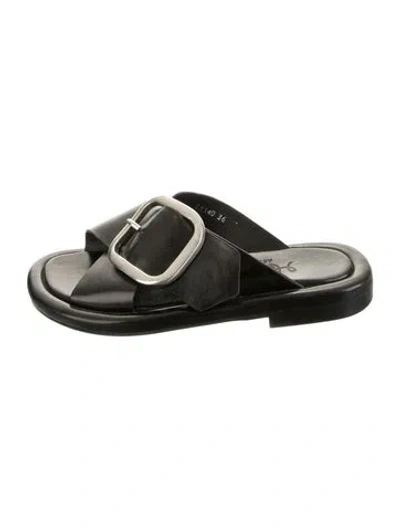 Pre-owned Homers Leather Slides In Black